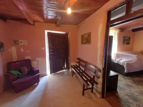 Casa en Valverde de La Virgen