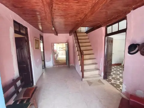 Casa en Valverde de La Virgen
