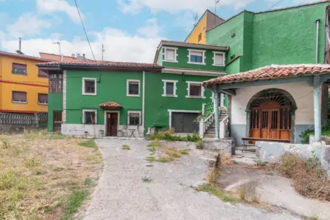 Casa en calle de Felechosa Arriba, nº 3