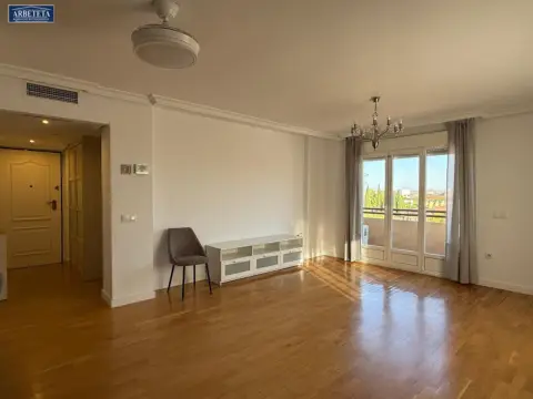 Dúplex en Avda. Castilla