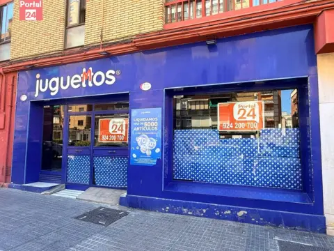 Local comercial en Travesía de Juan Pereda Pila, 4