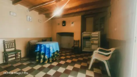 Casa en Manganeses de La Lampreana