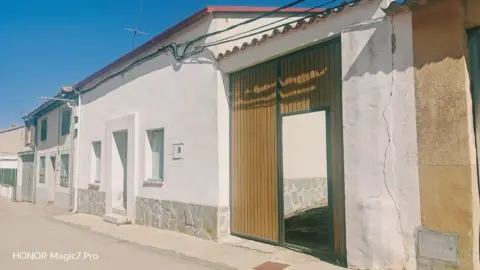 Casa en Manganeses de La Lampreana