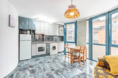 Apartamento en Plaza Maximiliano Arboleya, 4