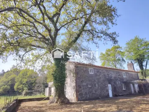 Casa rústica en Negreira