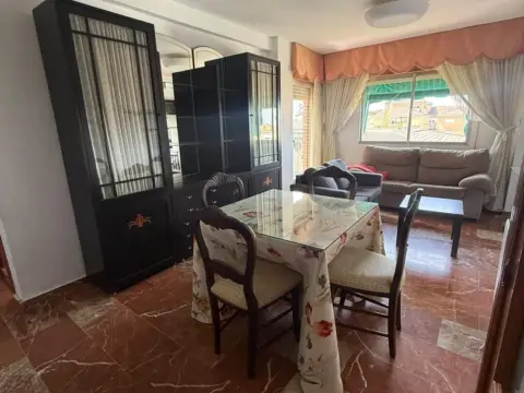 Piso en Cervantes