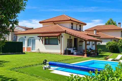 Chalet en Costa de Cantabria
