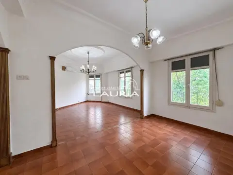 Piso en Carrer del Dramaturg Àngel Guimerà