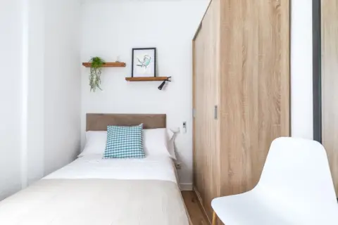 Habitación en Avenida de las Fuerzas Armadas