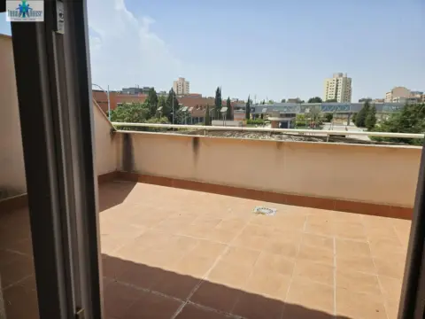 Casa adosada en Facultad de Medicina