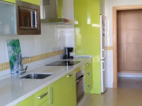 Piso en Casines