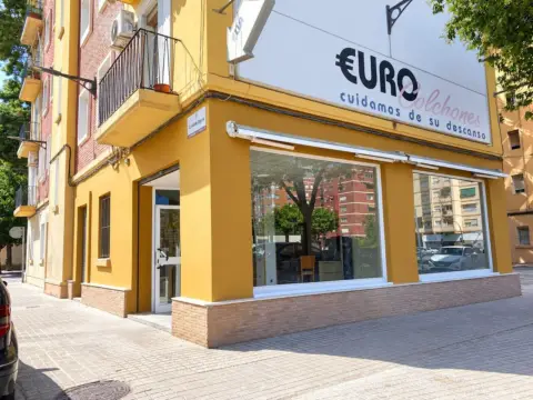 Local comercial en Barrio de La Luz