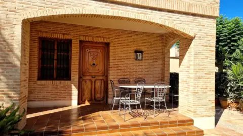 Chalet en calle del Pintor Sorolla