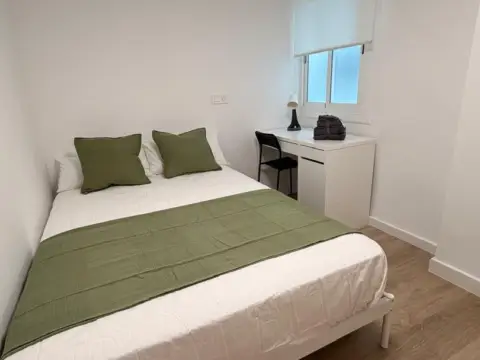 Habitación en calle de Jaime Segarra