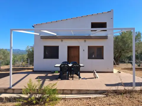 Finca rústica en Lugar del Polígono, 66