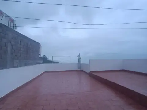 Casa adosada en calle Pista A La Corona