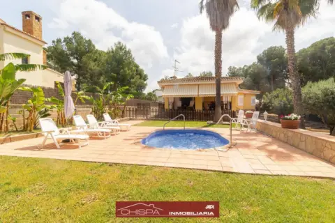 Chalet en Naquera