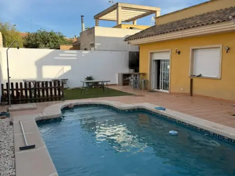 Departamento en venta con baja de precio en Las Lomas