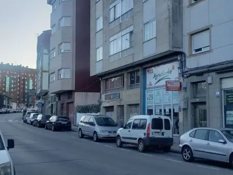 Edificio en calle de Monte Faro, 29