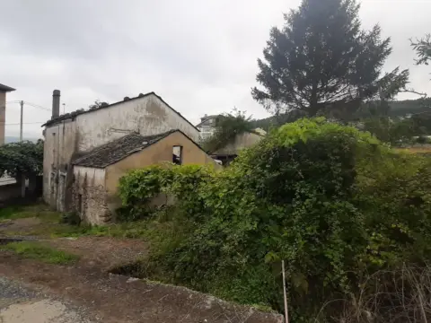 Finca rústica en calle Cm Teixeiro-Pardiñeiras, nº 5