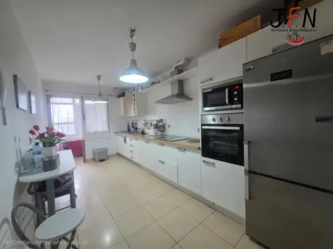 Apartamento en calle Tinojay