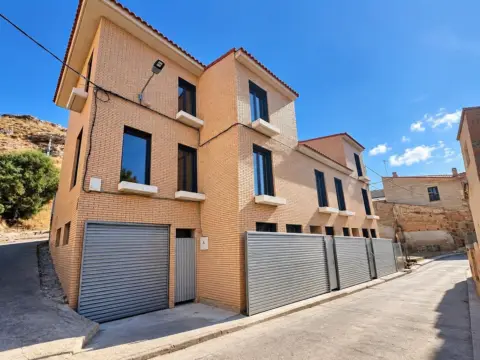 Casa adosada en Aragon