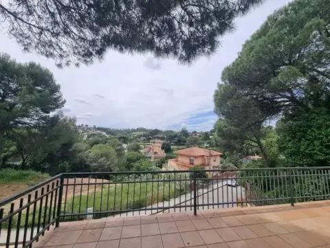 Casa en Avinguda dels Pins