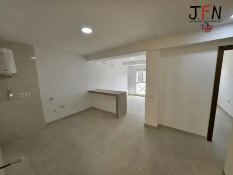 Apartamento en calle Maria Estrada