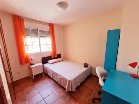 Habitación en calle Monseñor Francisco Gil Hellin