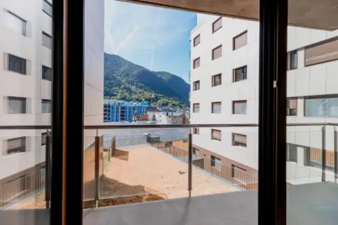 3-bedroom flat for sale in Encamp · 32 of 60