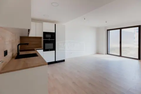 Pis de 2 habitacions en venda a Encamp · 46 de 60