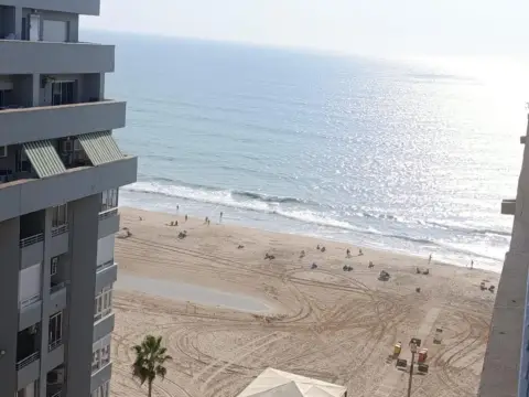 Piso en Paseo Marítimo
