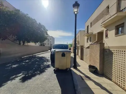 Casa adosada en Carretera de Huelva, 11