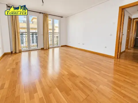 Piso en Plaza Vivas Pérez, 1