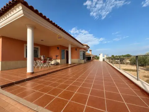 Chalet en Campillo