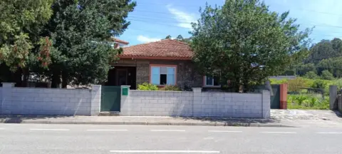 Casa en calle Avenida Castrelo