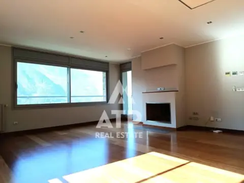 4-bedroom flat for rent in Escaldes-Engordany · 3 of 60