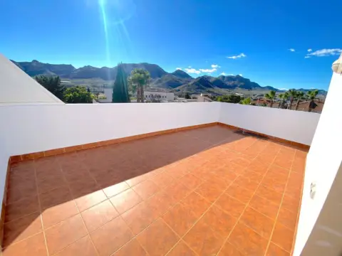 Ático en calle de la Cañadica