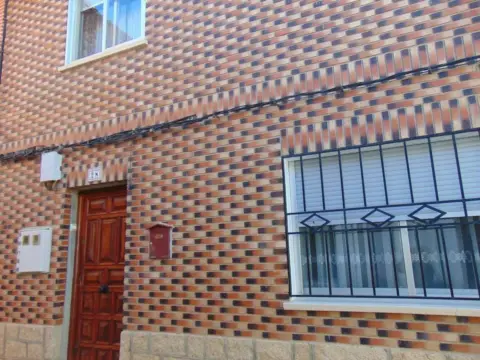 Casa pareada en calle del Cordel