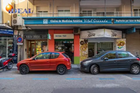 Local comercial en calle Martínez Campos