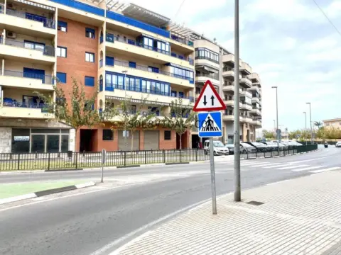 Garaje en calle Médico Temístocles Almagro