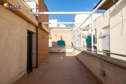 Casa en Acera del Darro