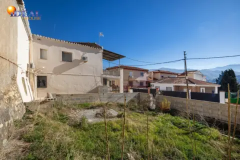 Terreno en calle Ordesa