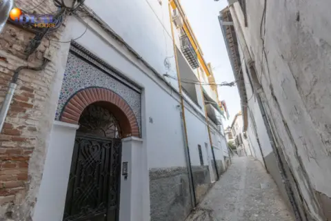 Edificio en Cuesta Beteta, 36