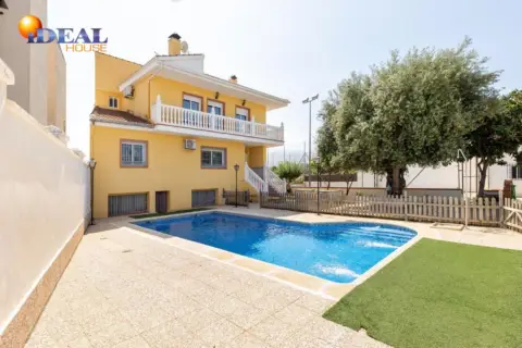 Casa en calle de Camacha