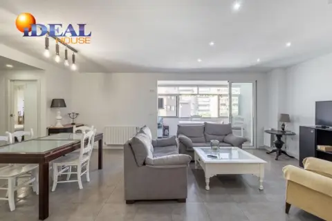 Piso en Avenida de Madrid, 14