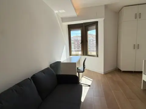 Estudio en calle Doctor Guirao Gea