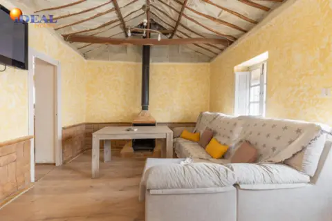 Casa adosada en calle de San Pedro, 19