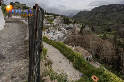 Terreno en Sacromonte