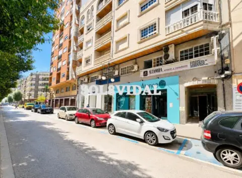 Local comercial en Zona Centro